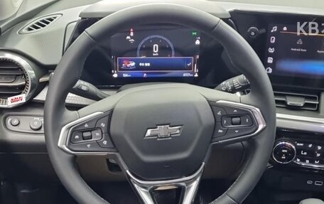 Chevrolet Trax, 2023 год, 1 589 010 рублей, 11 фотография