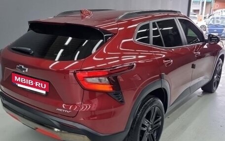 Chevrolet Trax, 2023 год, 1 589 010 рублей, 2 фотография