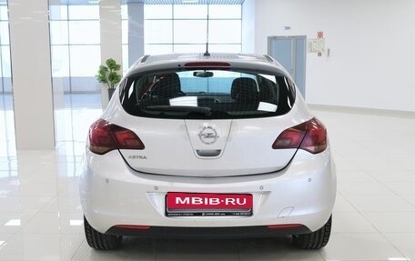Opel Astra J, 2011 год, 514 000 рублей, 8 фотография