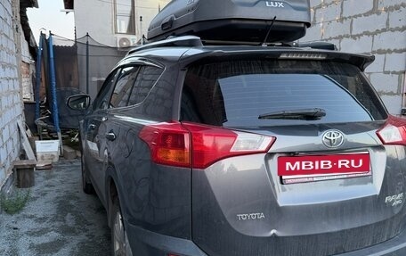 Toyota RAV4, 2013 год, 1 820 000 рублей, 3 фотография
