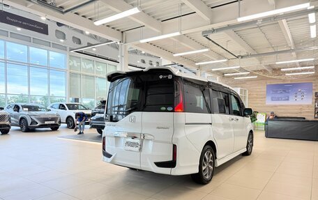 Honda Stepwgn IV, 2017 год, 2 049 000 рублей, 6 фотография