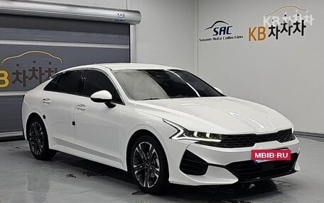 KIA K5, 2023 год, 2 497 010 рублей, 4 фотография