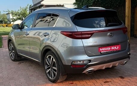 KIA Sportage IV рестайлинг, 2019 год, 2 600 000 рублей, 3 фотография