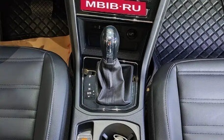Volkswagen Touran III, 2023 год, 2 035 020 рублей, 9 фотография