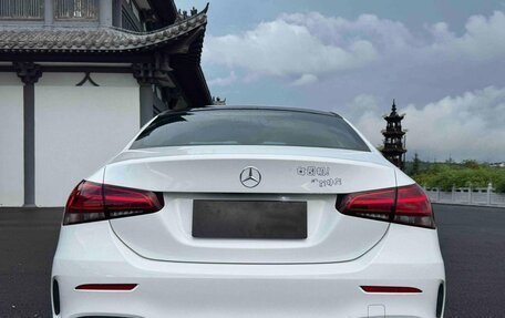 Mercedes-Benz A-Класс, 2022 год, 2 280 000 рублей, 3 фотография