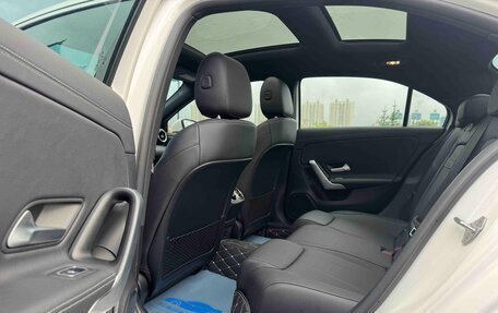 Mercedes-Benz A-Класс, 2022 год, 2 280 000 рублей, 19 фотография