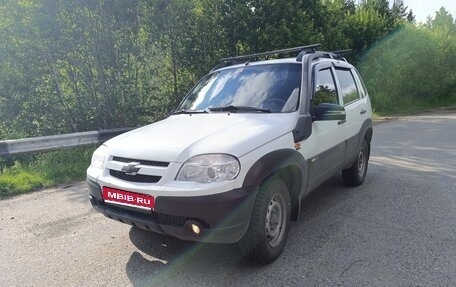 Chevrolet Niva I рестайлинг, 2016 год, 678 000 рублей, 1 фотография