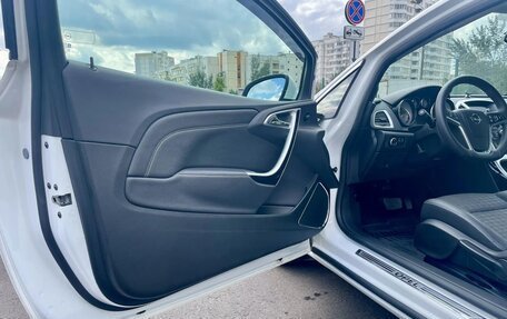 Opel Astra J, 2013 год, 988 000 рублей, 13 фотография