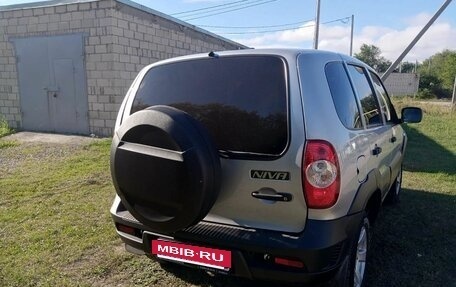 Chevrolet Niva I рестайлинг, 2017 год, 685 000 рублей, 9 фотография