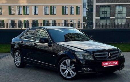 Mercedes-Benz C-Класс, 2008 год, 1 030 000 рублей, 2 фотография