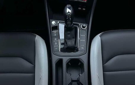 Volkswagen Bora, 2022 год, 1 610 000 рублей, 7 фотография