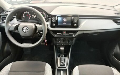 Skoda Rapid II, 2020 год, 1 599 000 рублей, 16 фотография