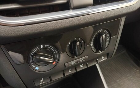 Skoda Rapid II, 2020 год, 1 599 000 рублей, 27 фотография