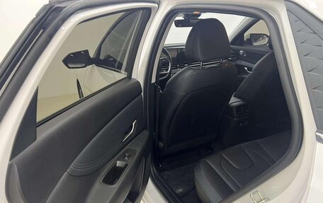 Hyundai Elantra, 2023 год, 1 400 000 рублей, 13 фотография