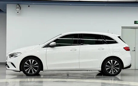 Mercedes-Benz B-Класс, 2022 год, 1 793 020 рублей, 5 фотография