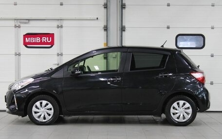 Toyota Vitz, 2018 год, 1 087 000 рублей, 8 фотография