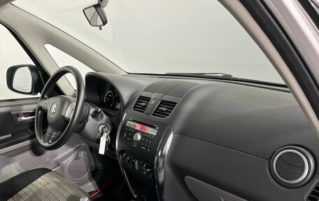 Suzuki SX4 II рестайлинг, 2010 год, 740 000 рублей, 9 фотография