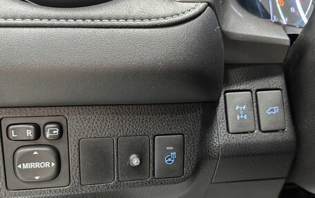 Toyota RAV4, 2016 год, 2 530 000 рублей, 18 фотография
