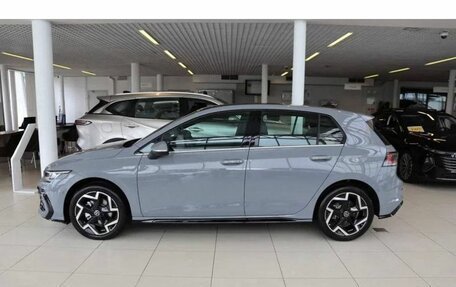 Volkswagen Golf VIII, 2026 год, 4 150 000 рублей, 2 фотография