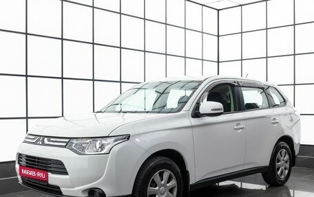 Mitsubishi Outlander III рестайлинг 3, 2013 год, 1 460 000 рублей, 1 фотография
