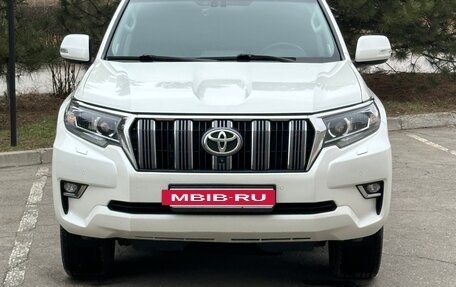 Toyota Land Cruiser Prado 150 рестайлинг 2, 2018 год, 5 100 000 рублей, 6 фотография