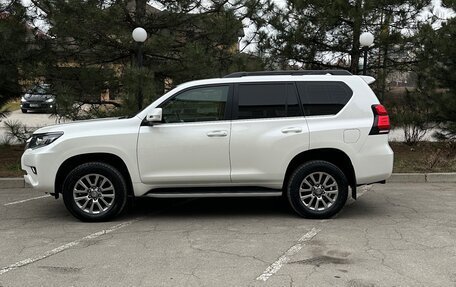 Toyota Land Cruiser Prado 150 рестайлинг 2, 2018 год, 5 100 000 рублей, 9 фотография