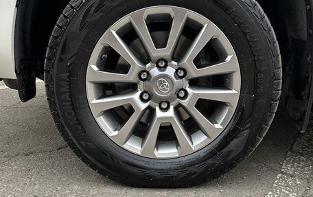 Toyota Land Cruiser Prado 150 рестайлинг 2, 2018 год, 5 100 000 рублей, 10 фотография