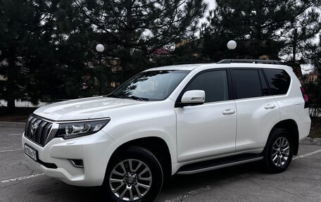 Toyota Land Cruiser Prado 150 рестайлинг 2, 2018 год, 5 100 000 рублей, 4 фотография