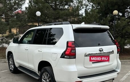 Toyota Land Cruiser Prado 150 рестайлинг 2, 2018 год, 5 100 000 рублей, 16 фотография