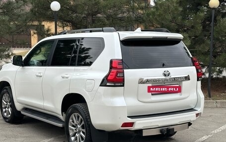 Toyota Land Cruiser Prado 150 рестайлинг 2, 2018 год, 5 100 000 рублей, 15 фотография
