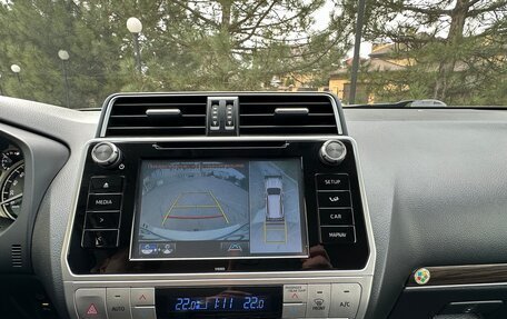 Toyota Land Cruiser Prado 150 рестайлинг 2, 2018 год, 5 100 000 рублей, 28 фотография