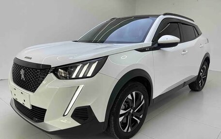 Peugeot 2008 II, 2022 год, 1 210 000 рублей, 3 фотография