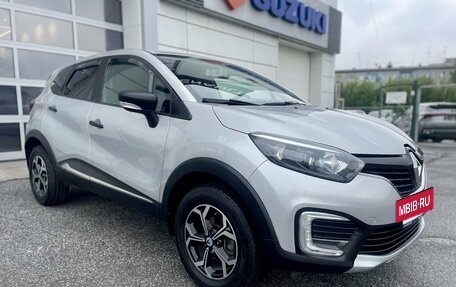 Renault Kaptur I рестайлинг, 2017 год, 1 480 000 рублей, 4 фотография