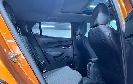 Peugeot 2008 II, 2022 год, 1 190 000 рублей, 7 фотография