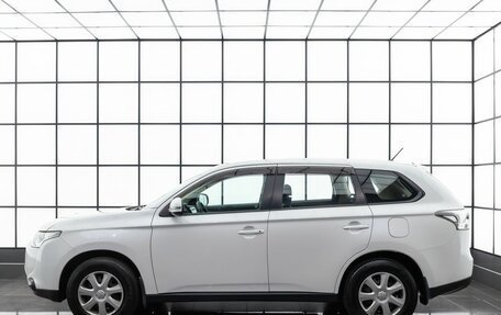 Mitsubishi Outlander III рестайлинг 3, 2013 год, 1 460 000 рублей, 6 фотография