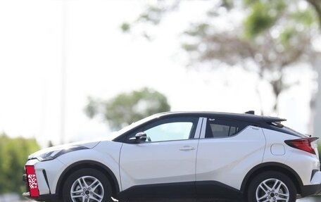 Toyota C-HR I рестайлинг, 2023 год, 2 490 334 рублей, 3 фотография