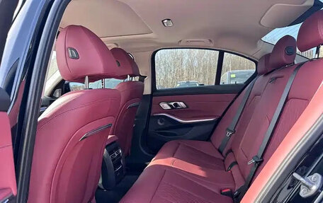 BMW 3 серия, 2023 год, 2 700 666 рублей, 20 фотография
