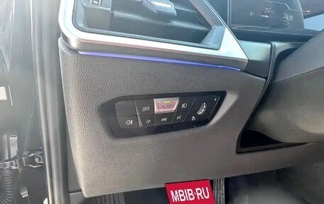 BMW 3 серия, 2023 год, 2 700 666 рублей, 14 фотография