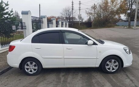KIA Rio II, 2011 год, 610 000 рублей, 2 фотография