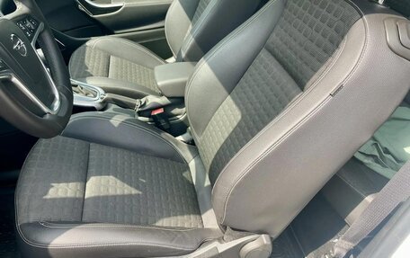 Opel Astra J, 2013 год, 988 000 рублей, 20 фотография