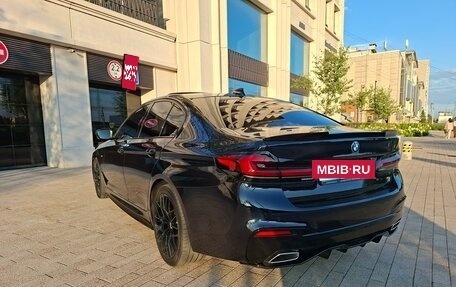 BMW 5 серия, 2017 год, 3 050 000 рублей, 11 фотография
