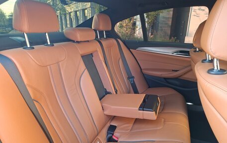BMW 5 серия, 2017 год, 3 050 000 рублей, 27 фотография
