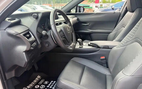 Lexus UX I, 2023 год, 2 524 000 рублей, 12 фотография