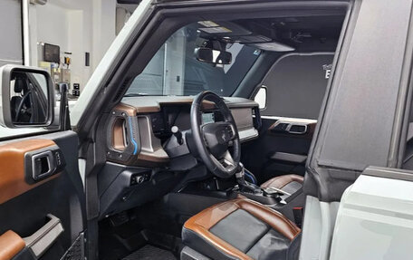 Ford Bronco, 2023 год, 7 332 000 рублей, 6 фотография