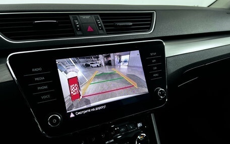 Skoda Superb III рестайлинг, 2017 год, 2 350 000 рублей, 15 фотография