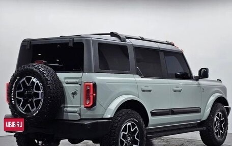 Ford Bronco, 2023 год, 7 332 000 рублей, 2 фотография