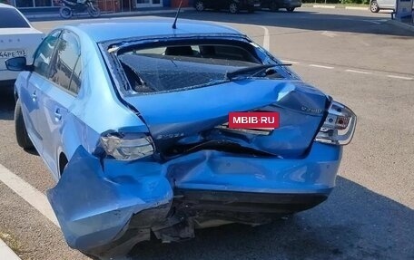 Skoda Rapid I, 2015 год, 750 000 рублей, 2 фотография