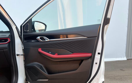 Geely Coolray I, 2024 год, 1 950 000 рублей, 11 фотография