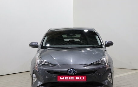 Toyota Prius IV XW50, 2017 год, 1 500 000 рублей, 2 фотография