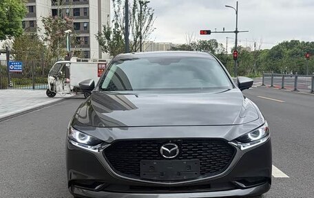 Mazda 3, 2022 год, 1 380 000 рублей, 2 фотография
